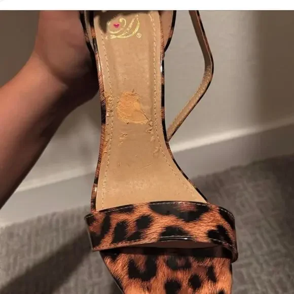 Leopard print block heel sandals - Picture 3 of 3